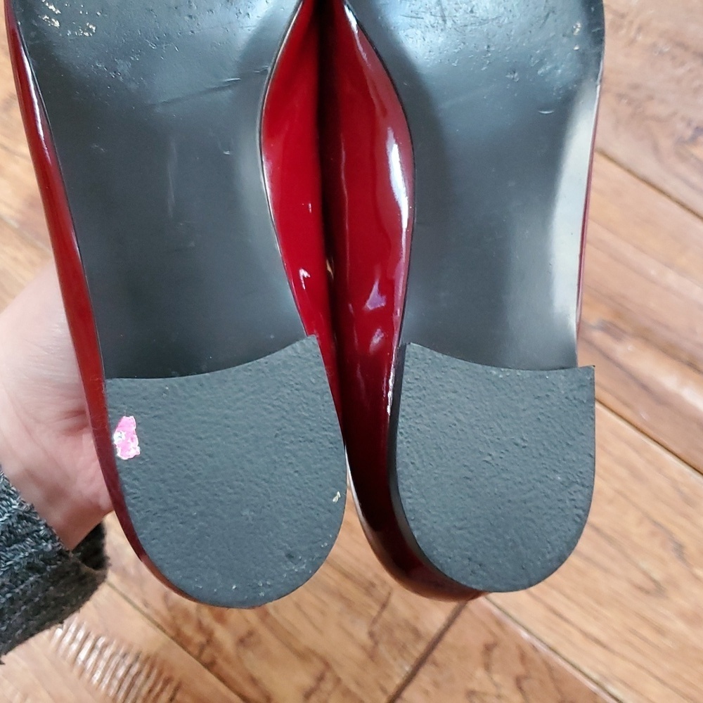 Stuart Weitzman Pointy Red Patent Flats - Picture 6 of 9